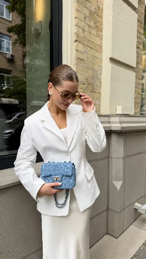 Flap denim mini